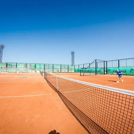 アパート Orchid Garden