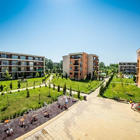 Orchid Garden アパート *