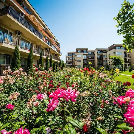 Orchid Garden アパート *